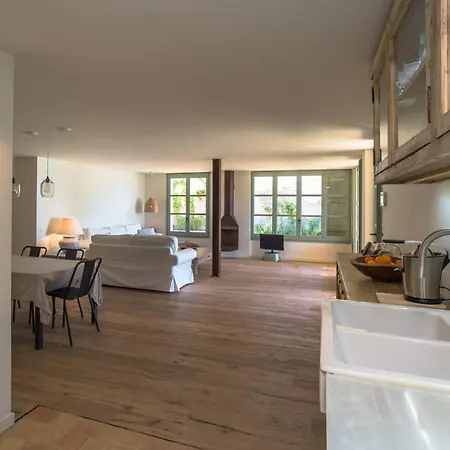 Fornells De La Selva Sleeps 6