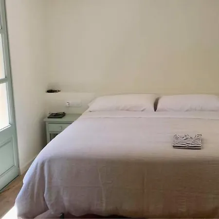 Fornells De La Selva Sleeps 6