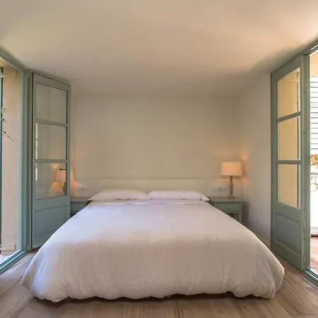 Fornells De La Selva Sleeps 6 Fornells (Catalonia)