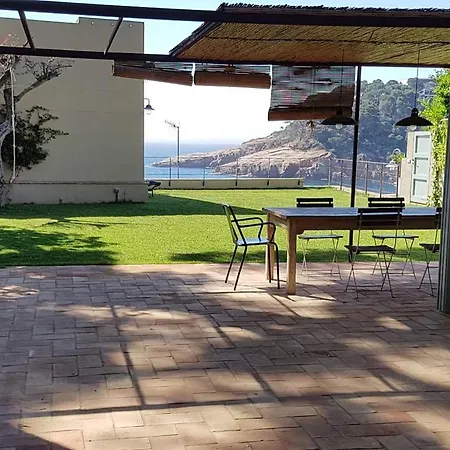 Fornells De La Selva Sleeps 6 *